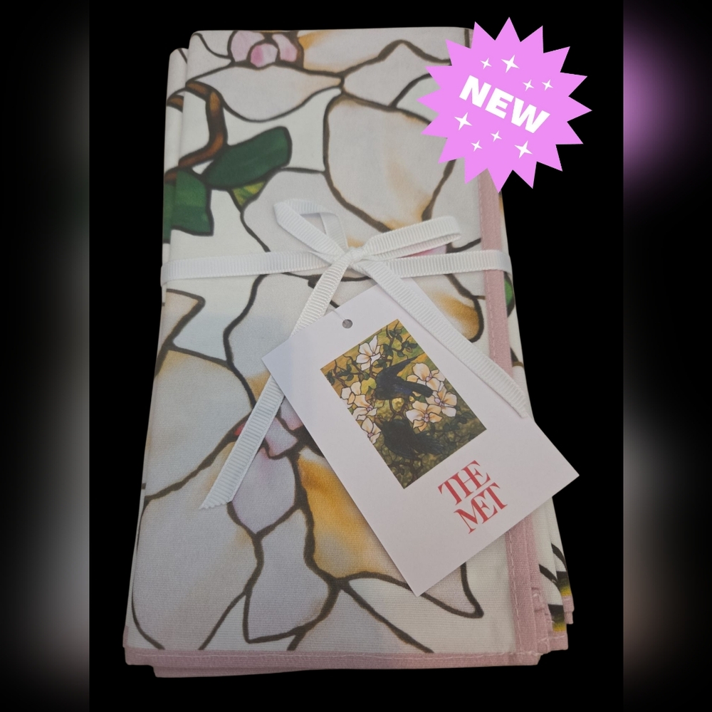 Metropolitan Museum of Art Louis C. Tiffany Hibiscus Napkin Set 4